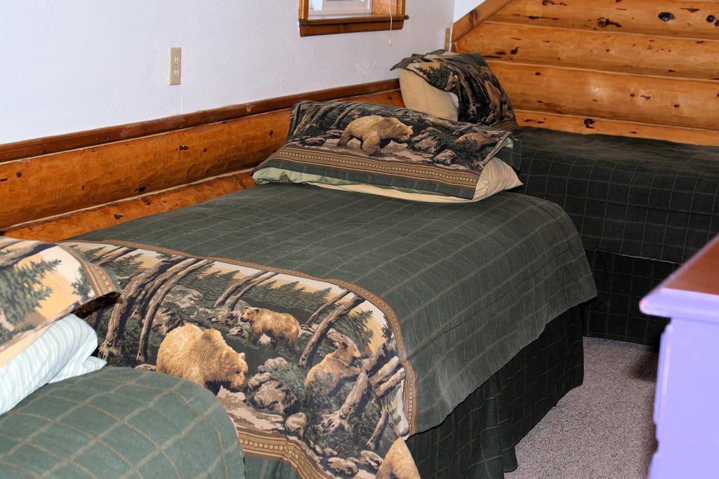 Bear Den Vacation Home Anchor Point Værelse billede